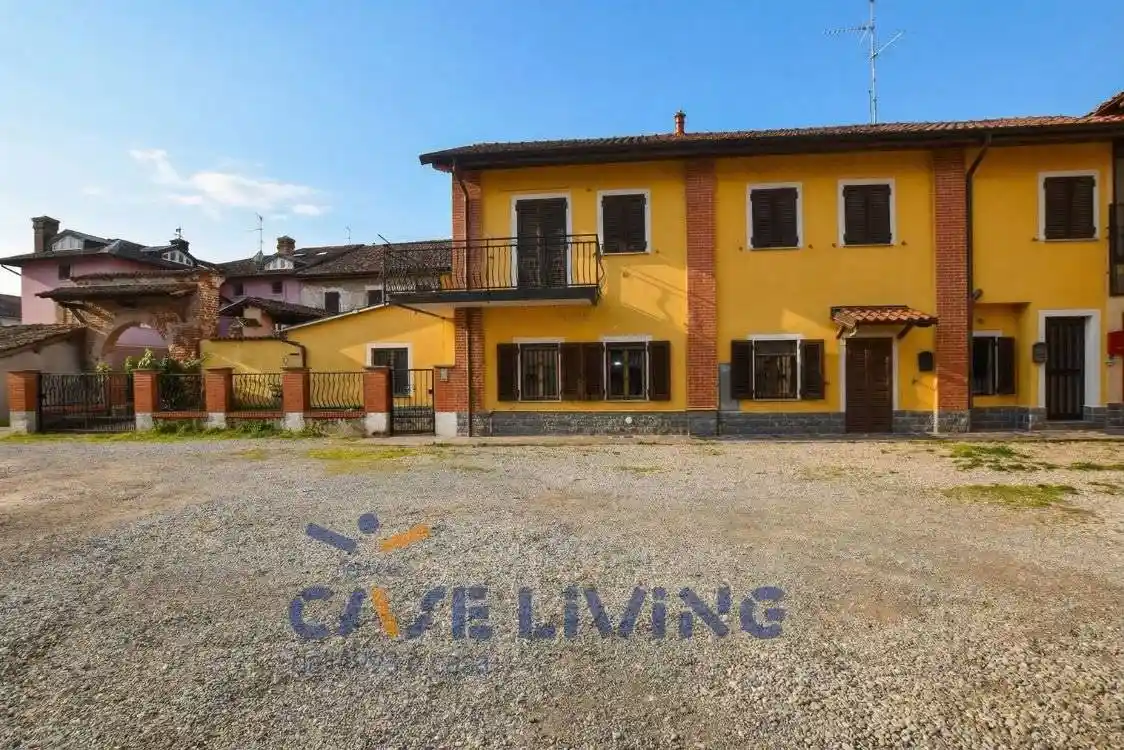Casa indipendente in vendita a Gudo Visconti