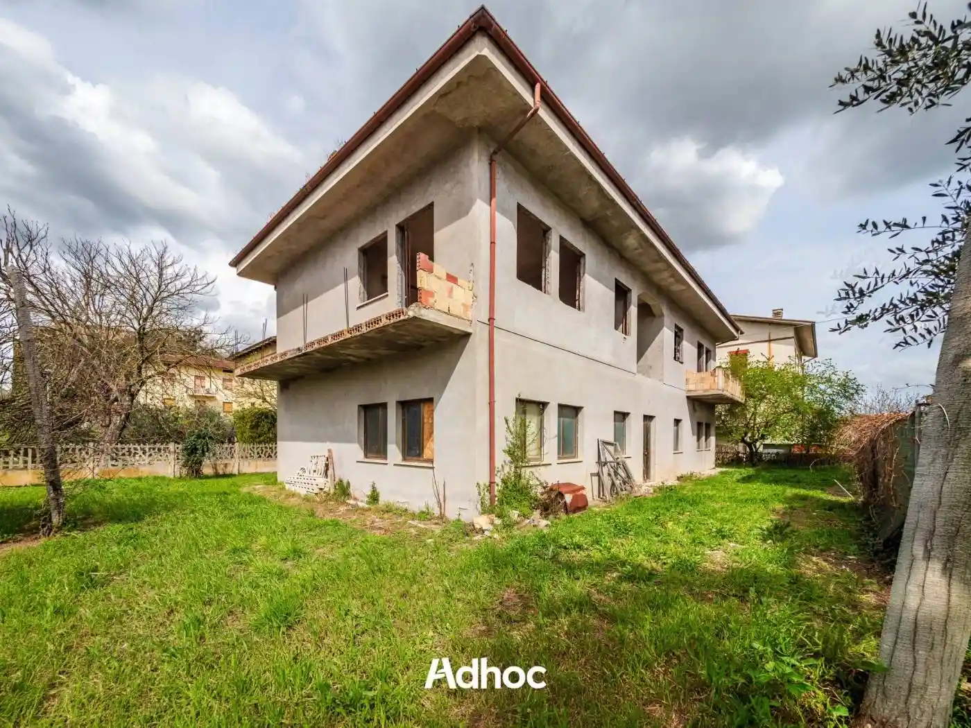 Villa in vendita a Fossombrone
