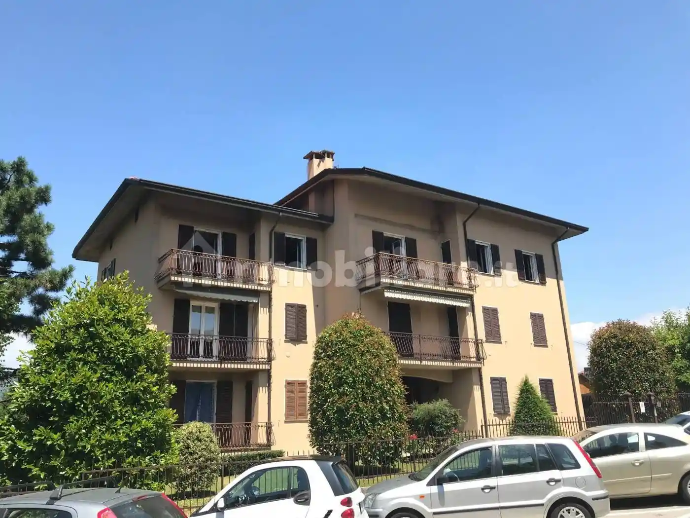 Appartamento in vendita a Costa Masnaga