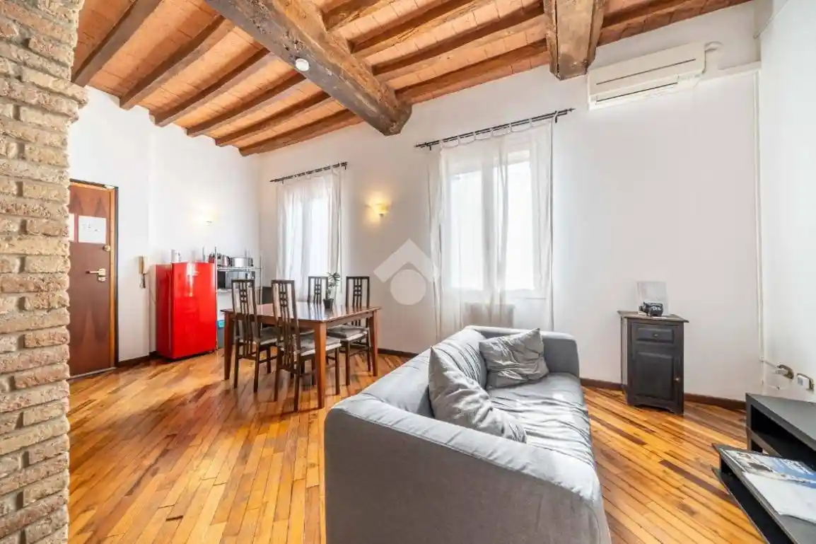 Appartamento in vendita a Modena