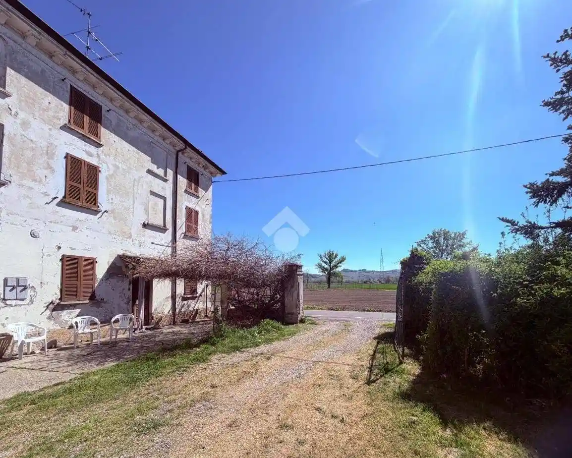 Casa indipendente in vendita a Broni