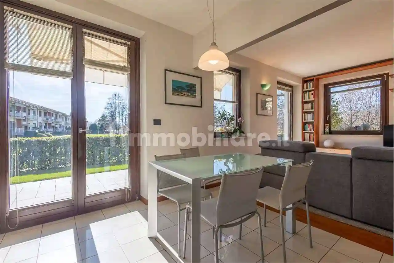 Villetta a schiera - foto 2