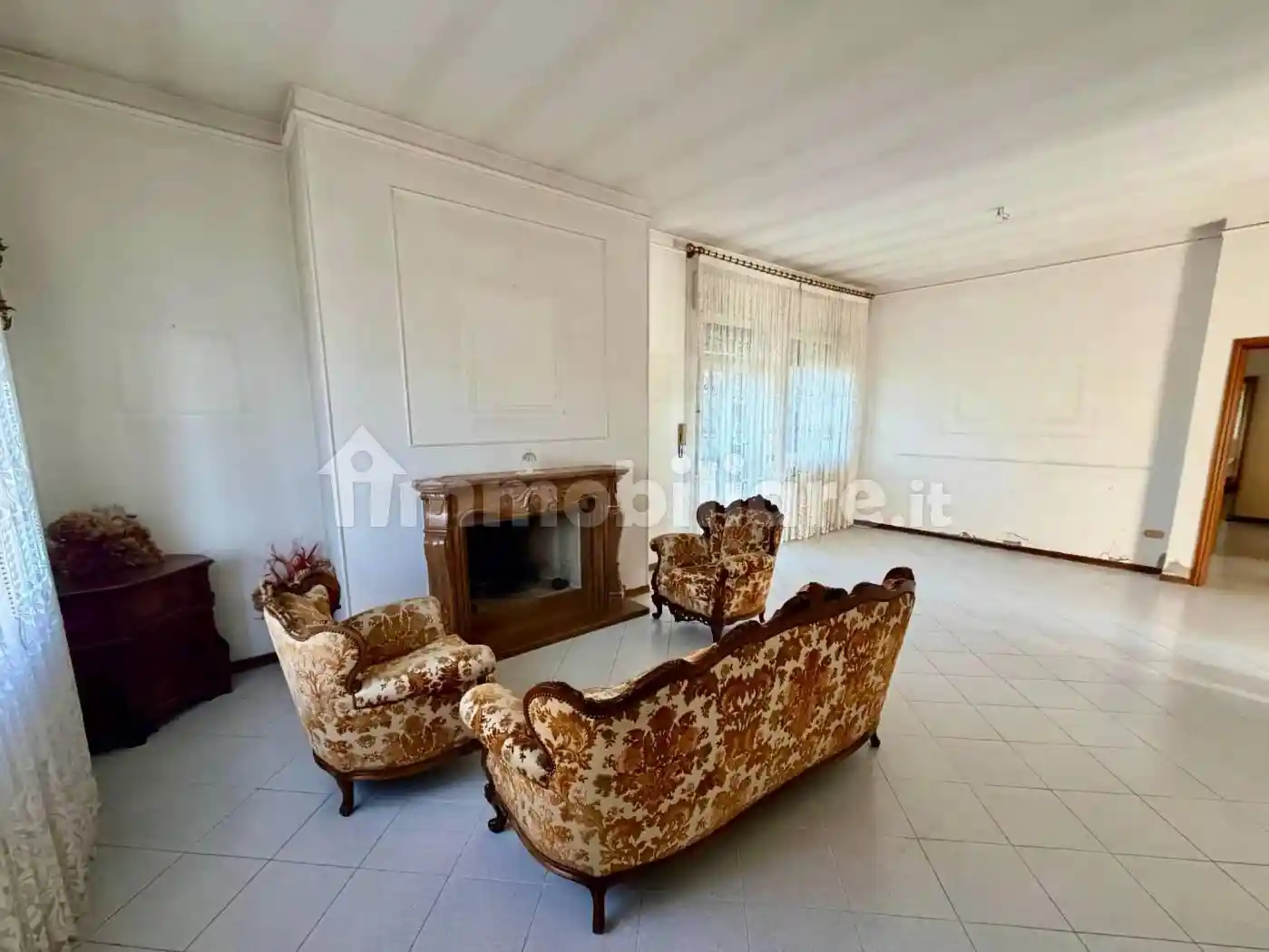 Villa in vendita a Caorso