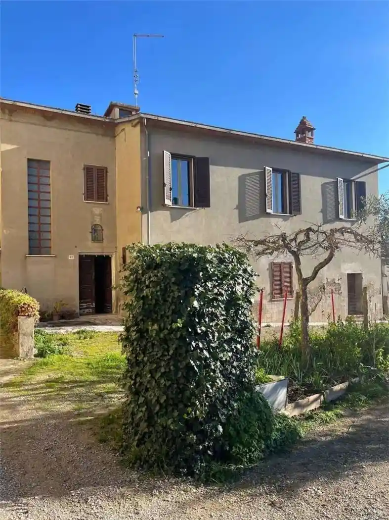 Villa in vendita a Foiano della Chiana