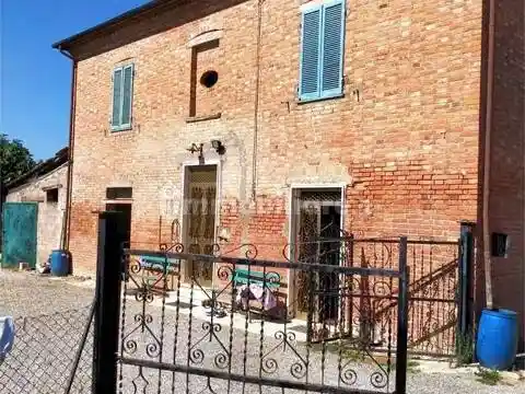 Villa in vendita a Foiano della Chiana