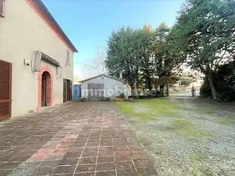 Villa in vendita a Foiano della Chiana