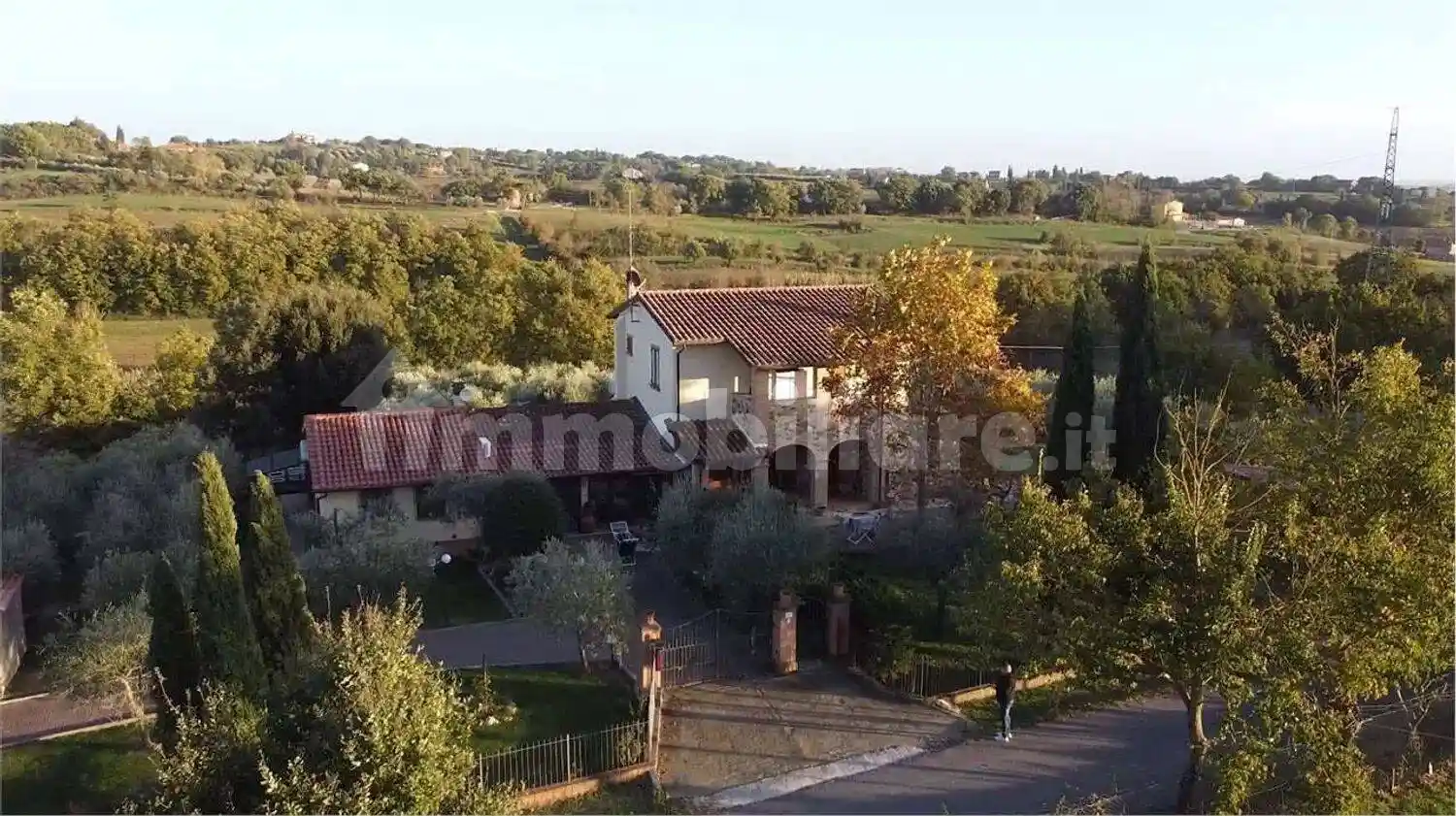 Rustico - Casale in vendita a Foiano della Chiana