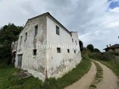 Rustico - Casale in vendita a Cupra Marittima