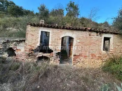 Rustico - Casale in vendita a Massignano