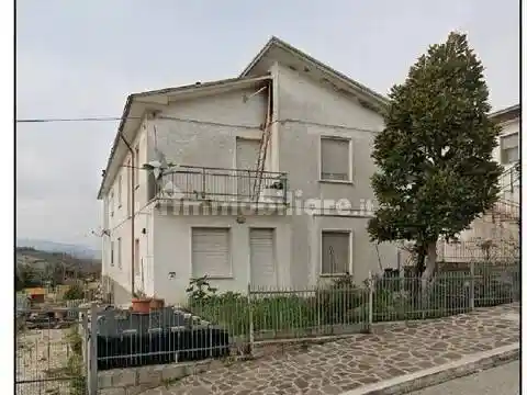 Villa in vendita a Controguerra