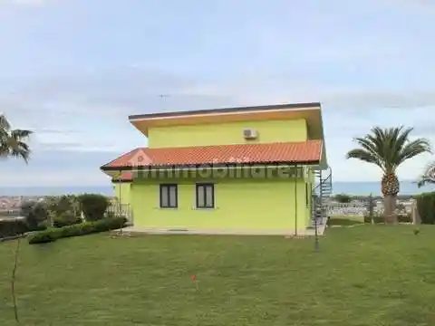 Villa in vendita a Martinsicuro