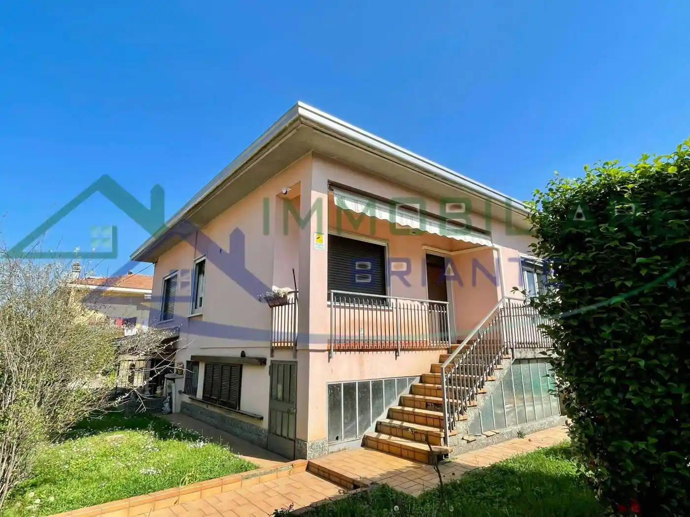 Villa in vendita a Somma Lombardo