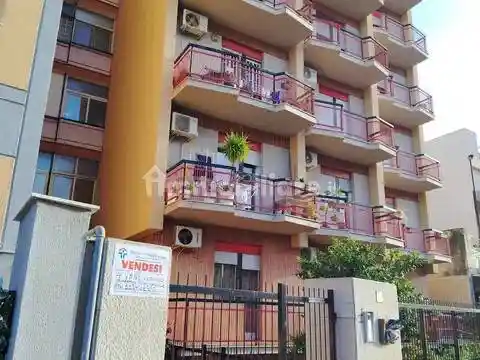 Appartamento in vendita a Palermo