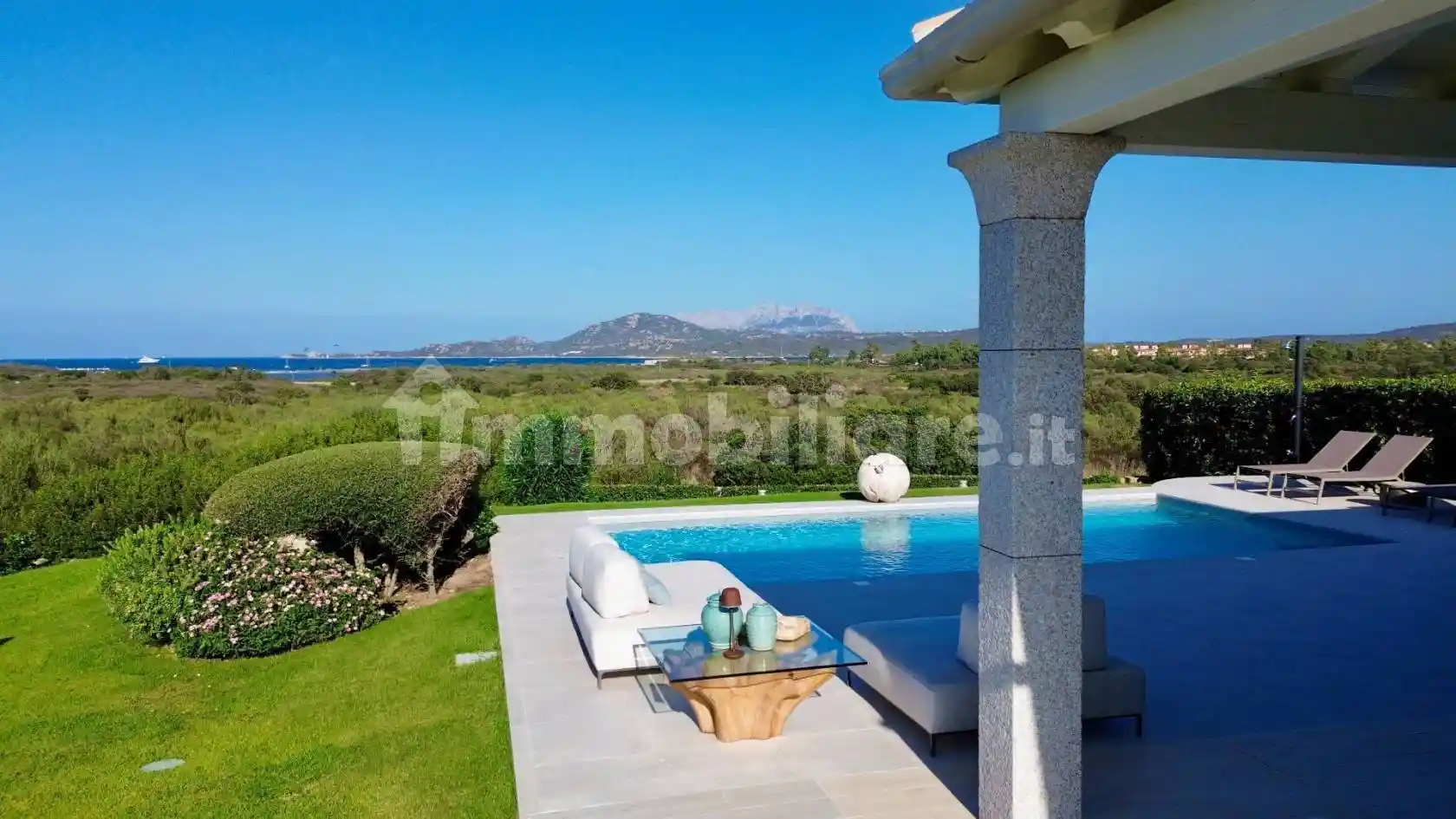 Villa in vendita a Olbia