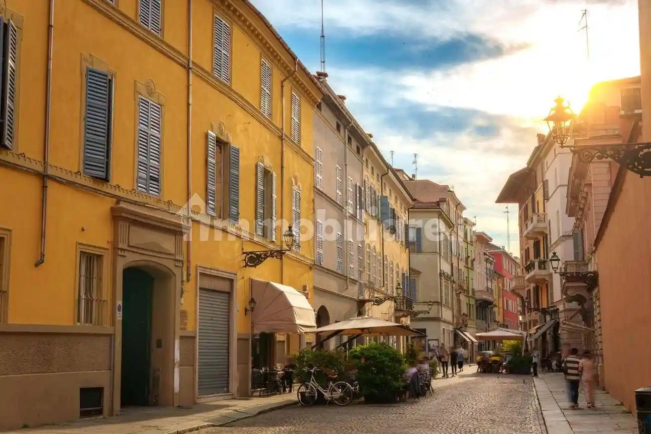 Appartamento in vendita a Parma