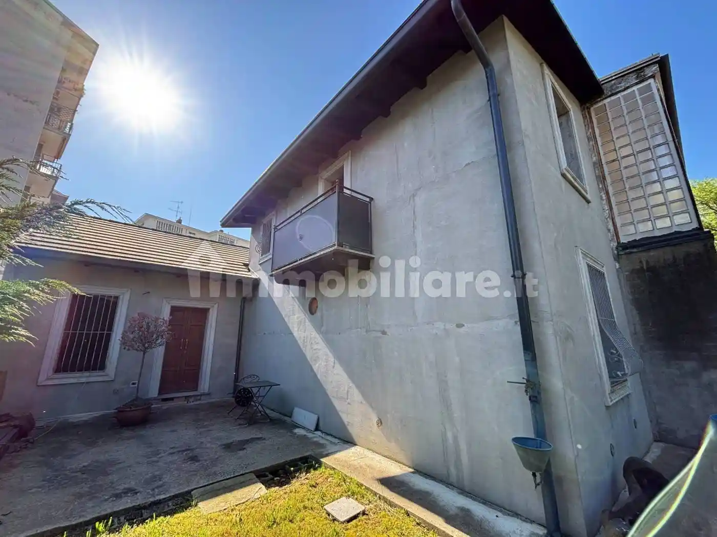 Casa indipendente in vendita a Vercelli