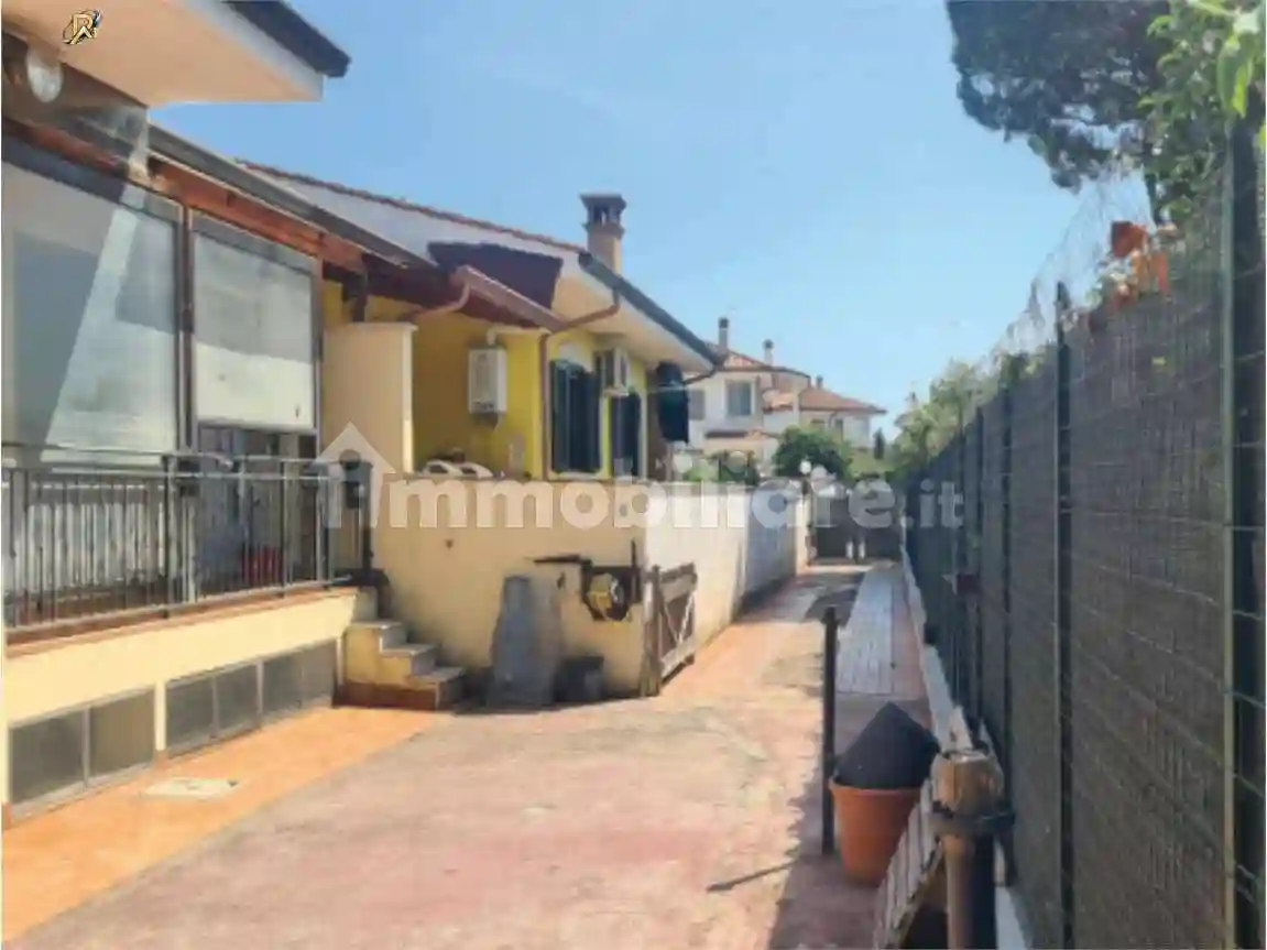 Villetta a schiera - foto 2