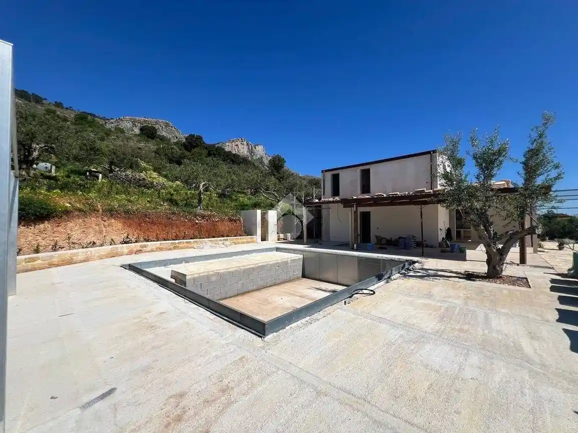 Villa in vendita a Castellammare del Golfo