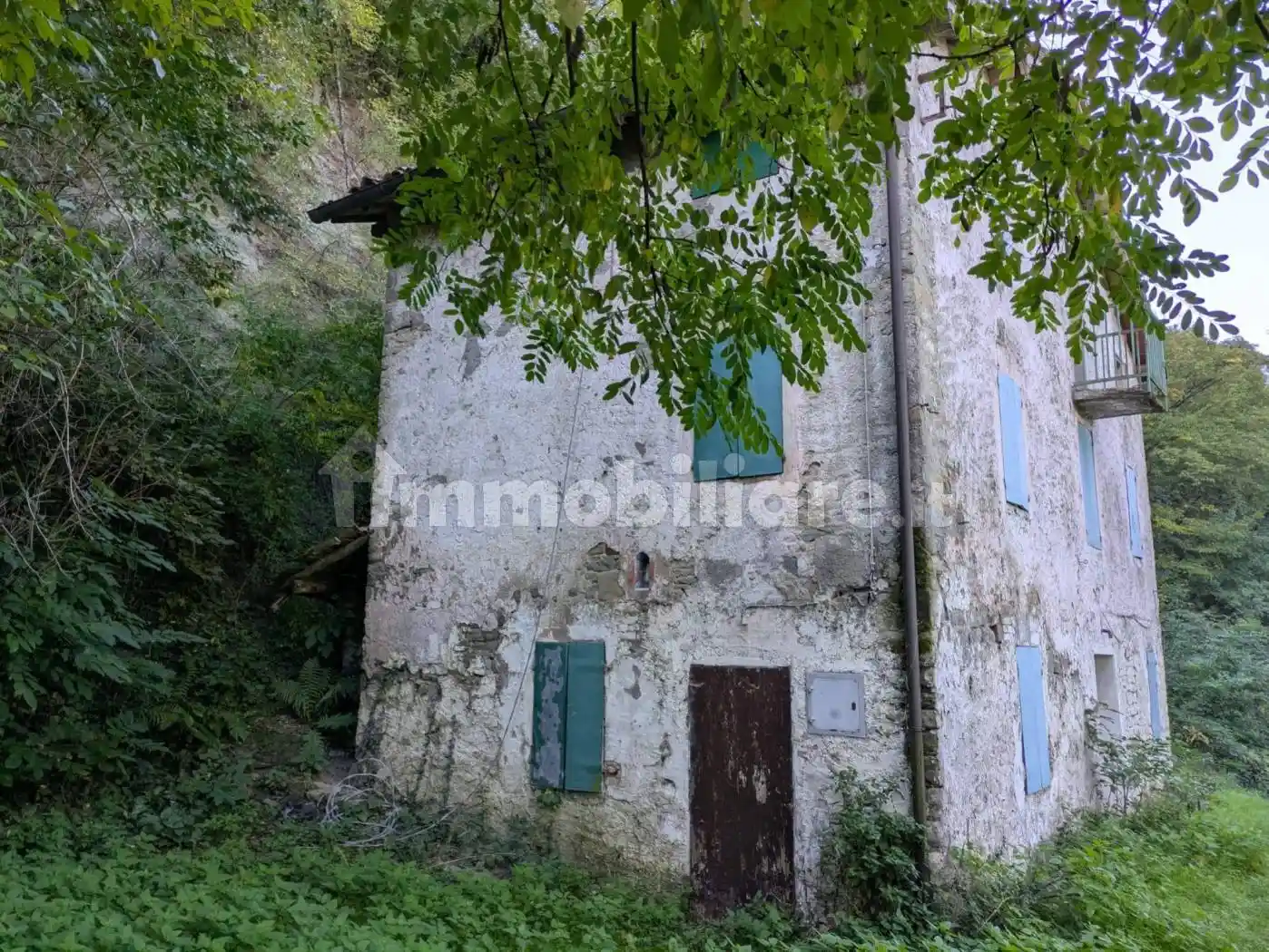Rustico - Casale in vendita a Vezzano sul Crostolo