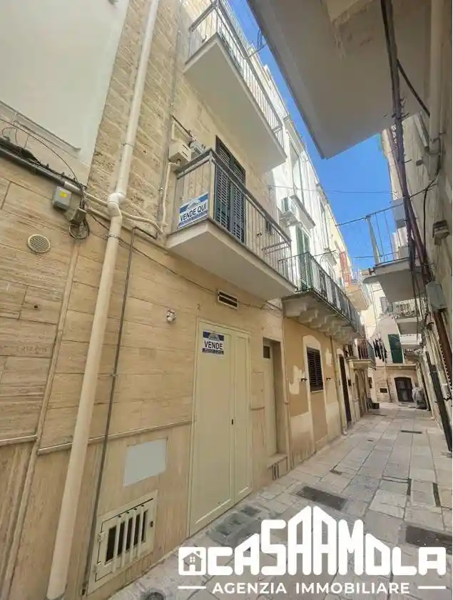 Casa indipendente in vendita a Mola di Bari