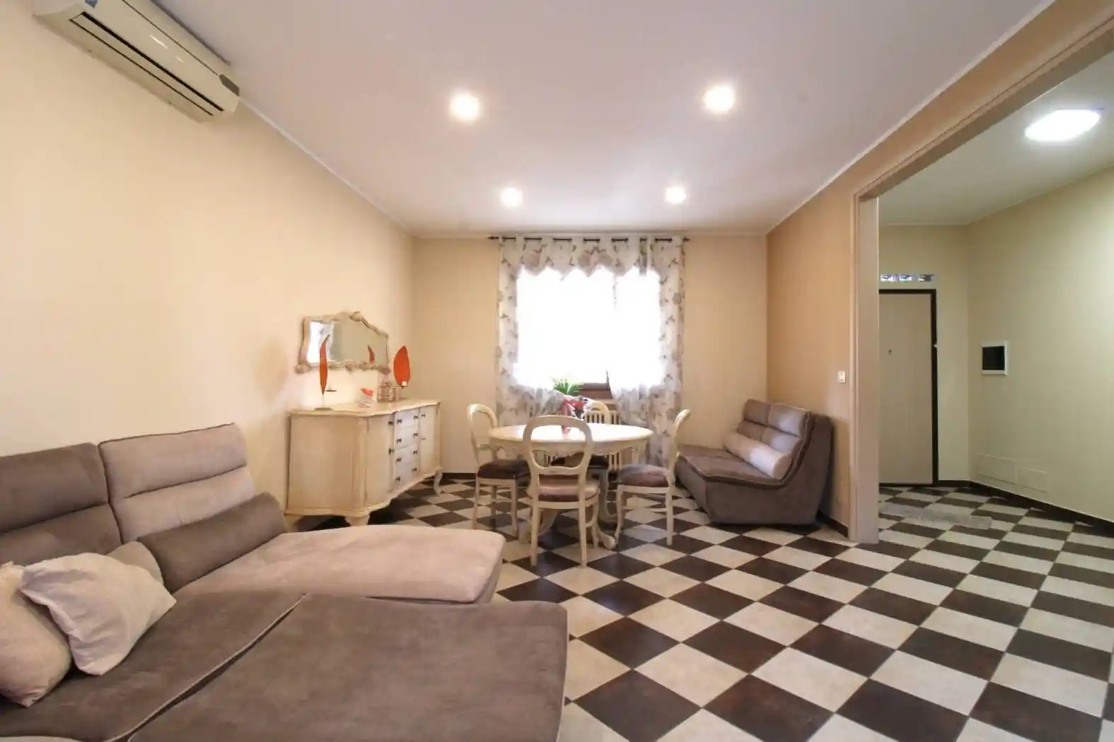 Villa in vendita a San Felice sul Panaro