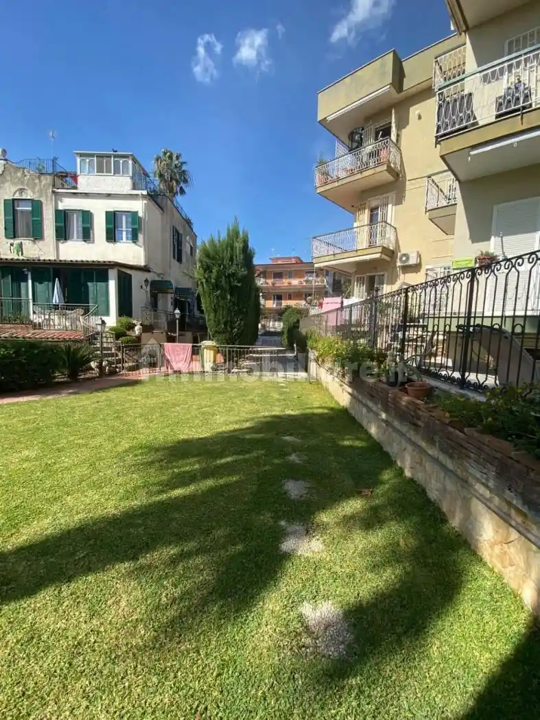 Villa in vendita a Pozzuoli