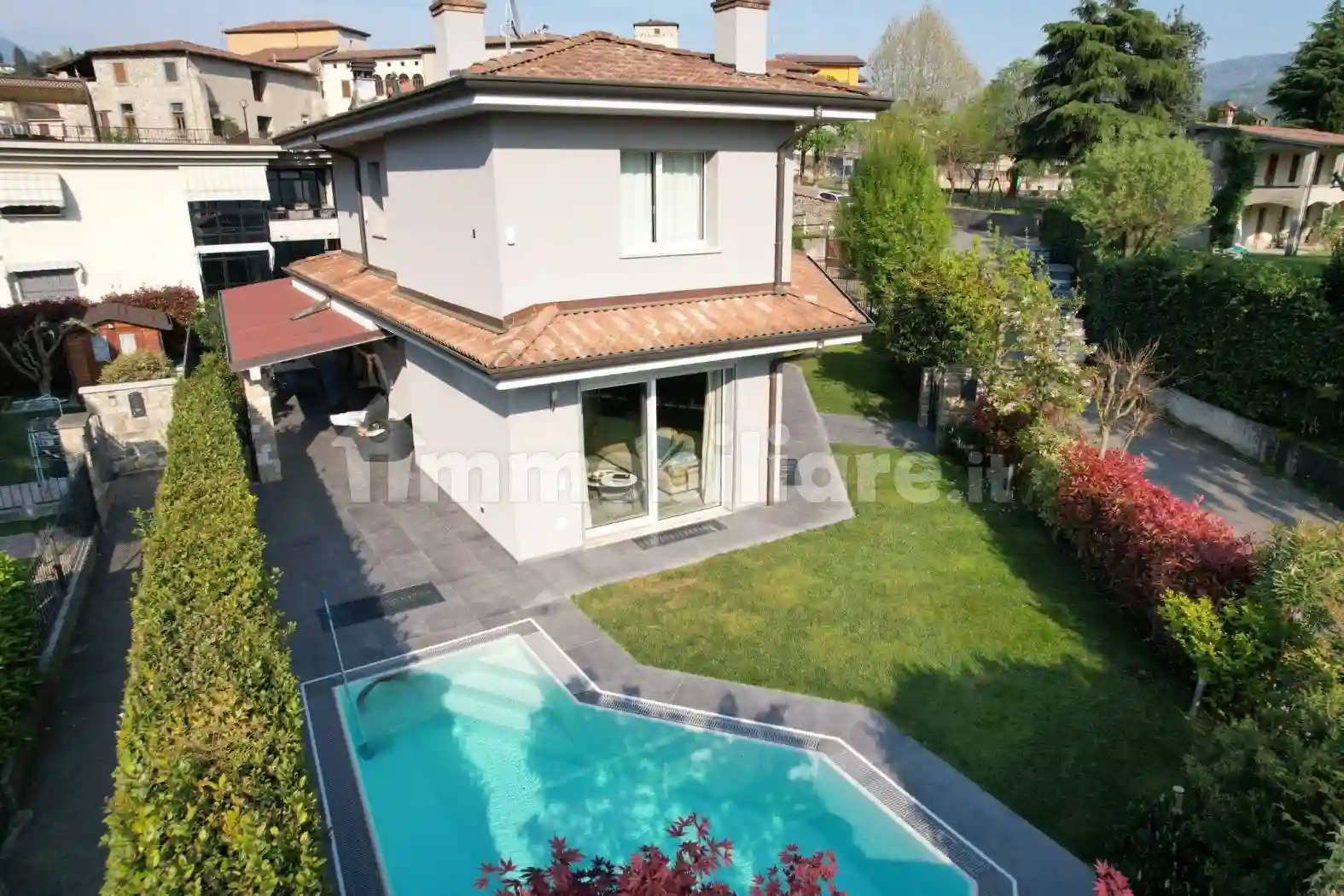 Villa - foto 2