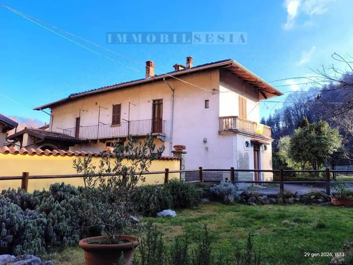 Rustico - Casale in vendita a Borgosesia