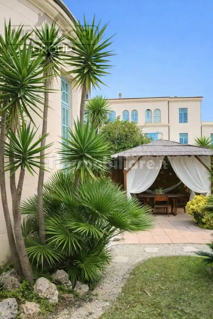 Villa in vendita a Pisa
