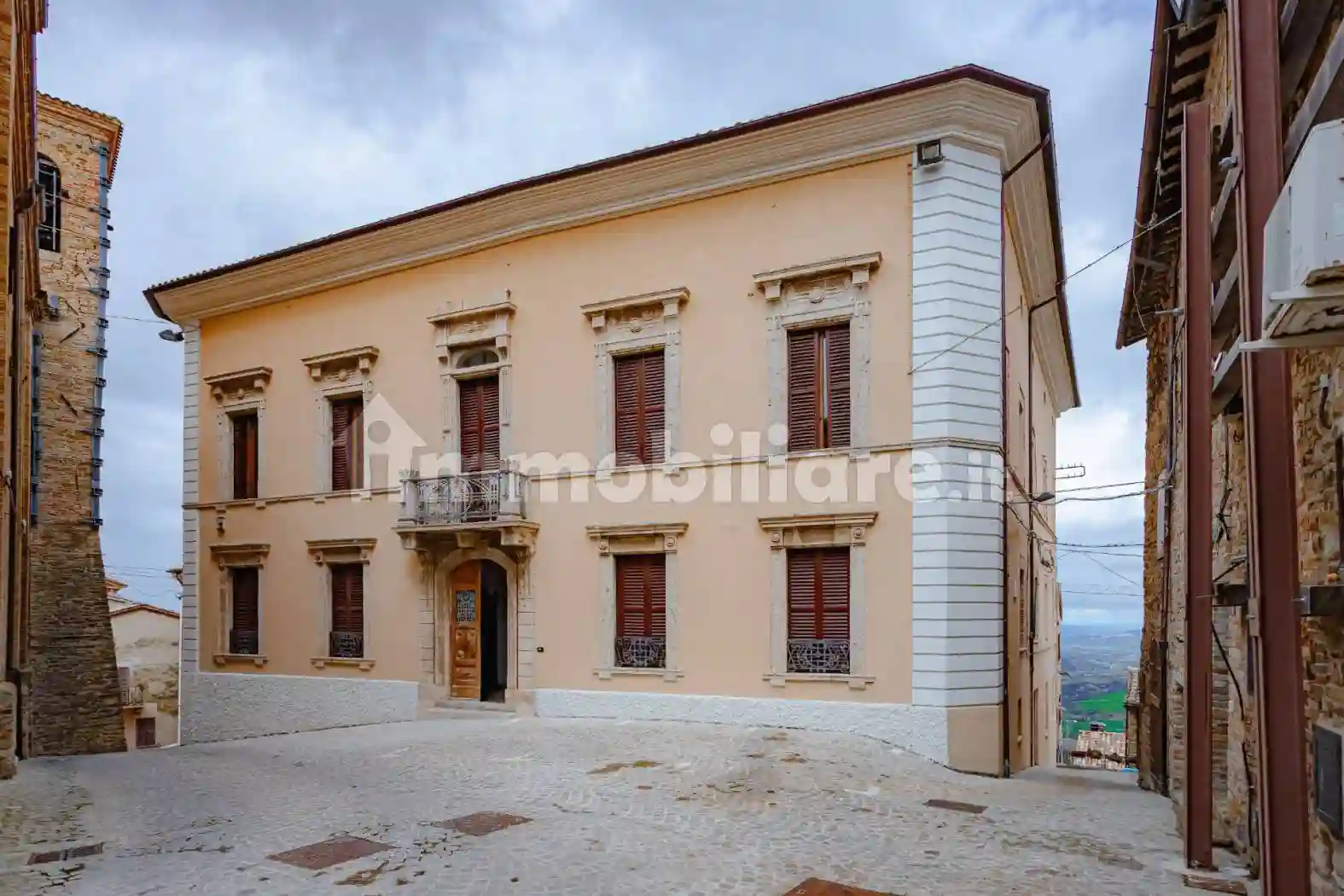 Palazzo - Edificio - foto 2