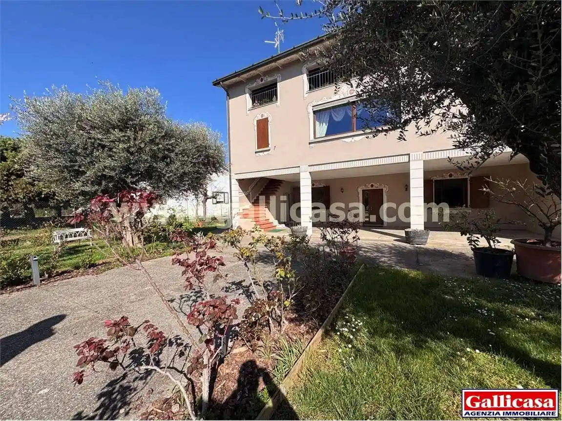 Appartamento in vendita a Castelcovati
