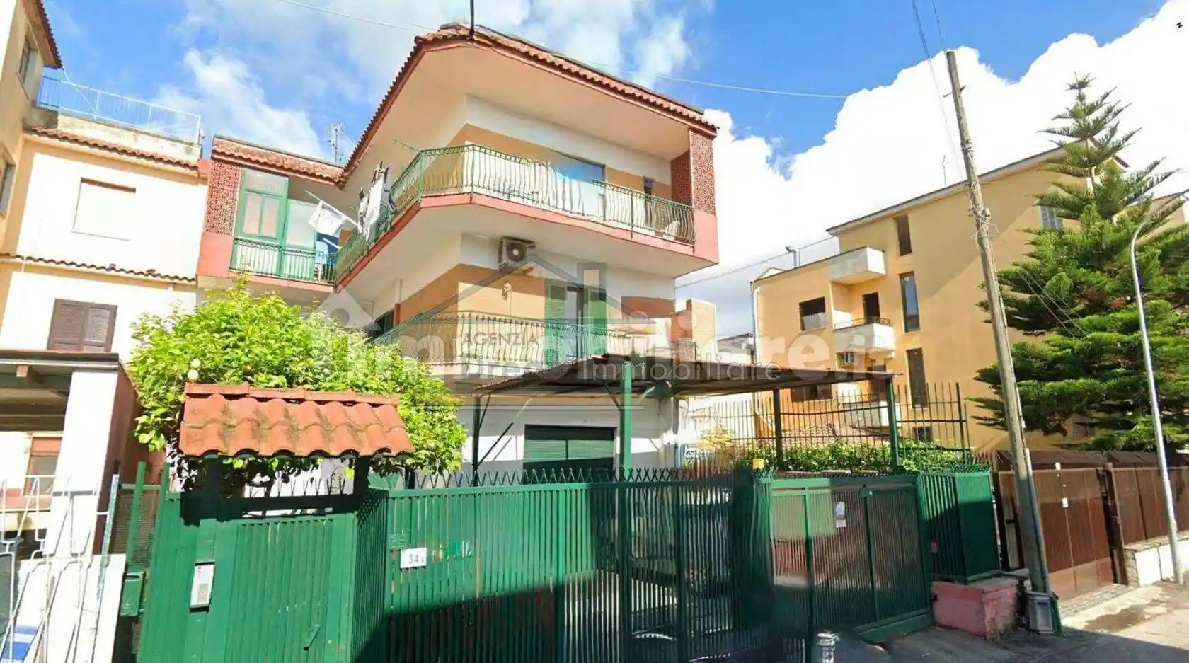 Palazzo - Edificio in vendita a Villaricca