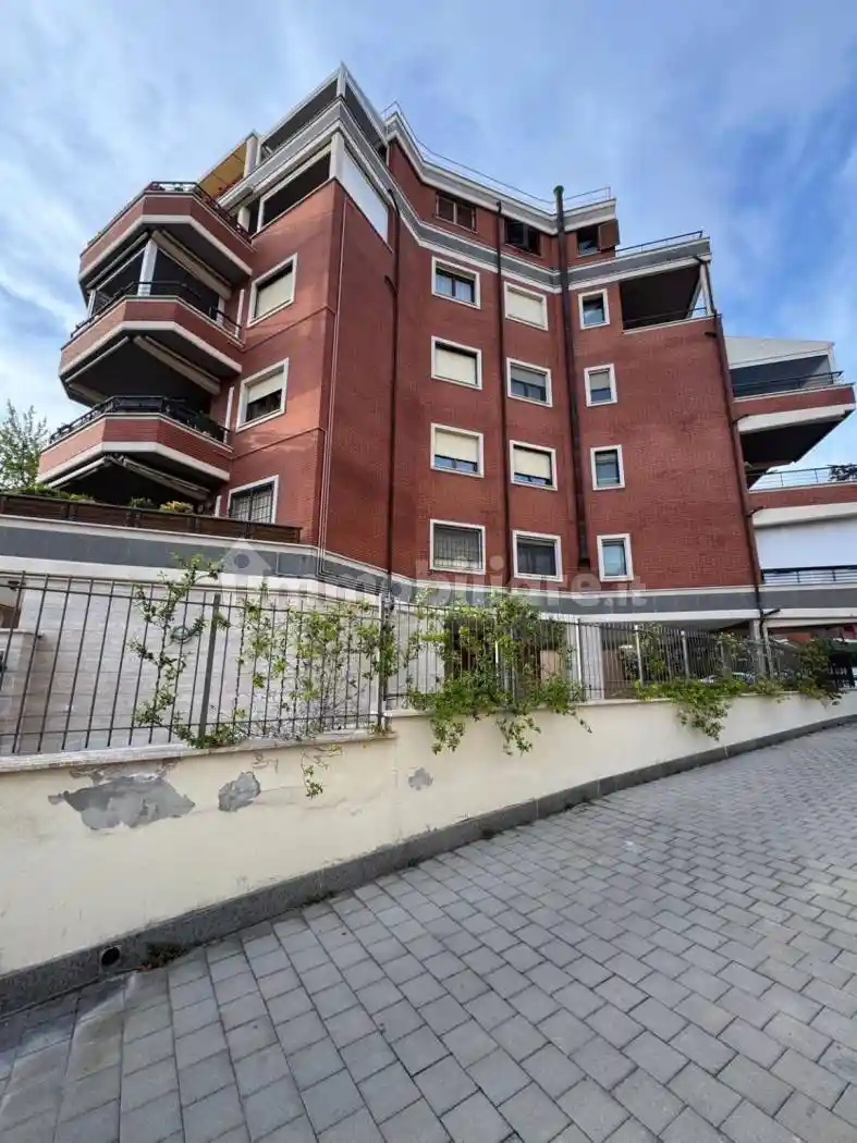 Appartamento in vendita a Civitavecchia