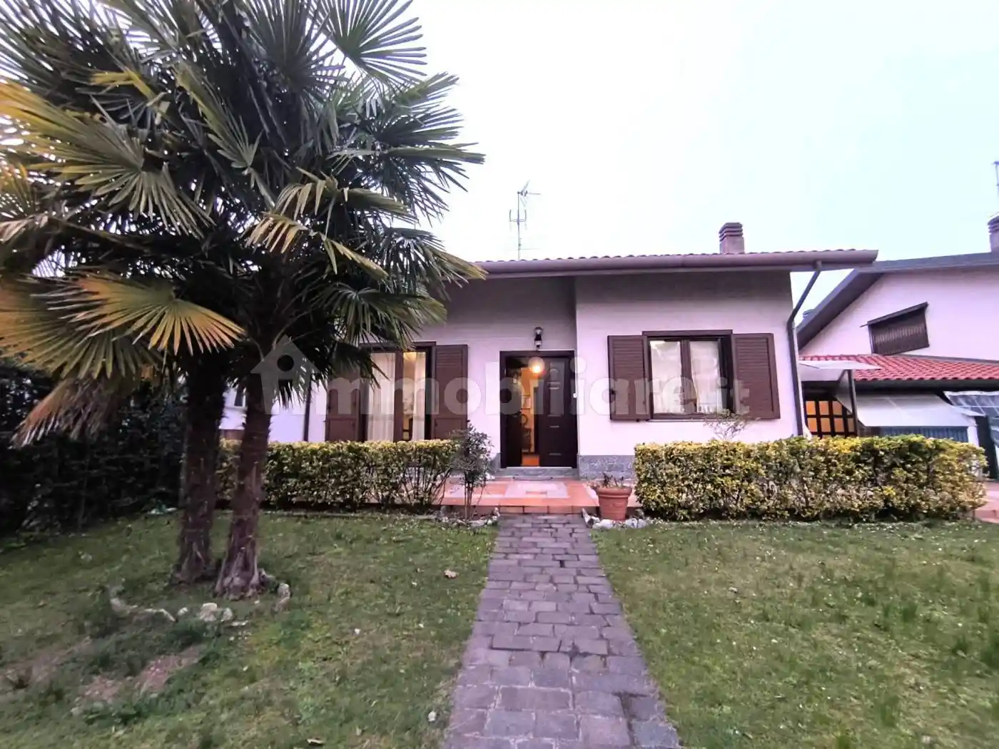 Villa in vendita a Mesero