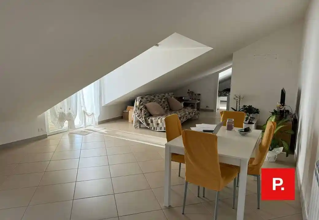 Attico - Mansarda in affitto a San Nicola la Strada