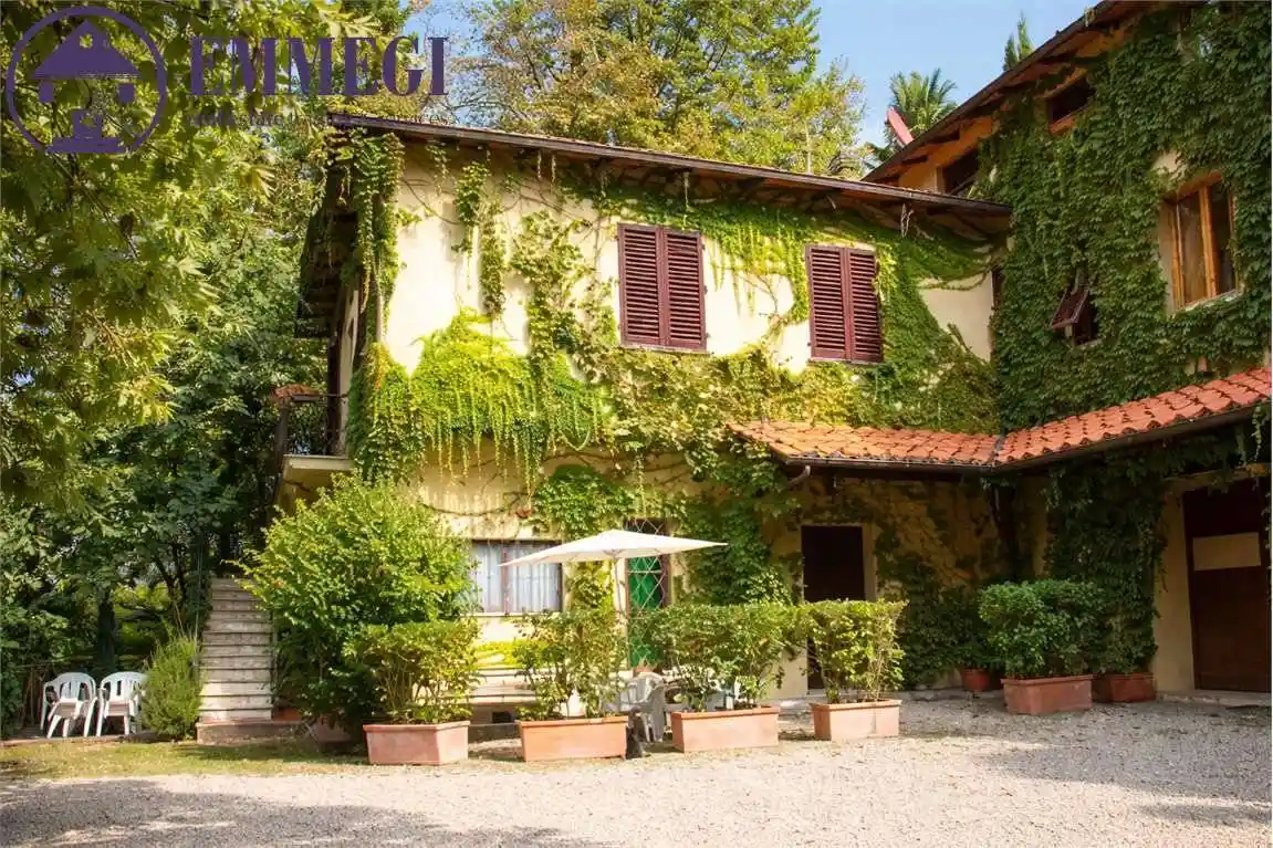 Palazzo - Stabile in vendita a Figline e Incisa Valdarno