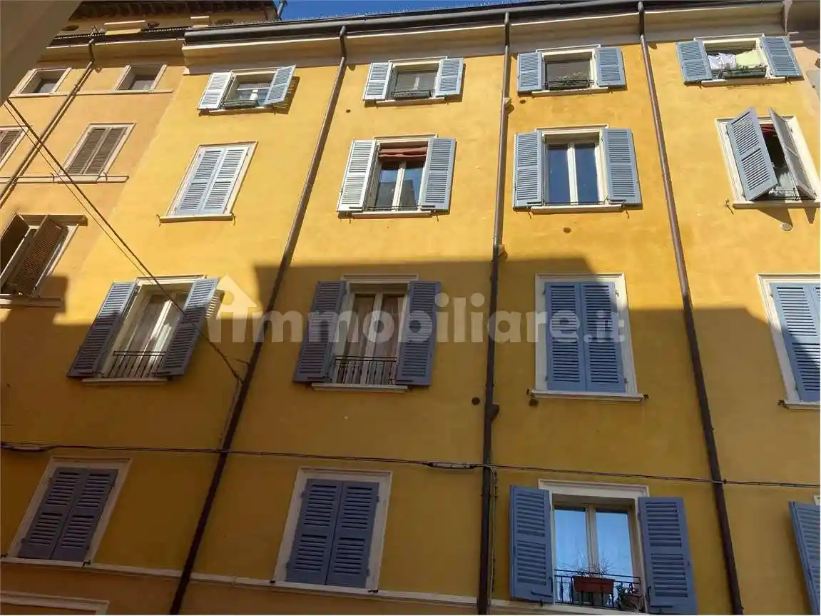 Appartamento in vendita a Modena