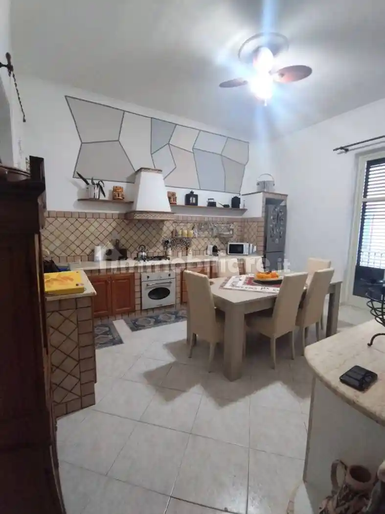 Appartamento in vendita a Palermo