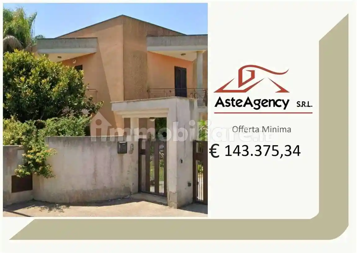 Villa in vendita a Matino