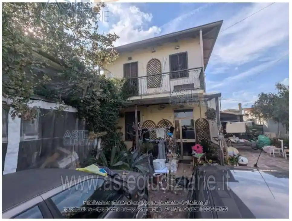 Appartamento in vendita a Forlì