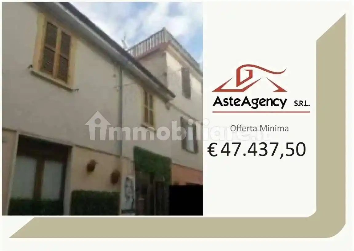Appartamento in vendita a Acqualagna