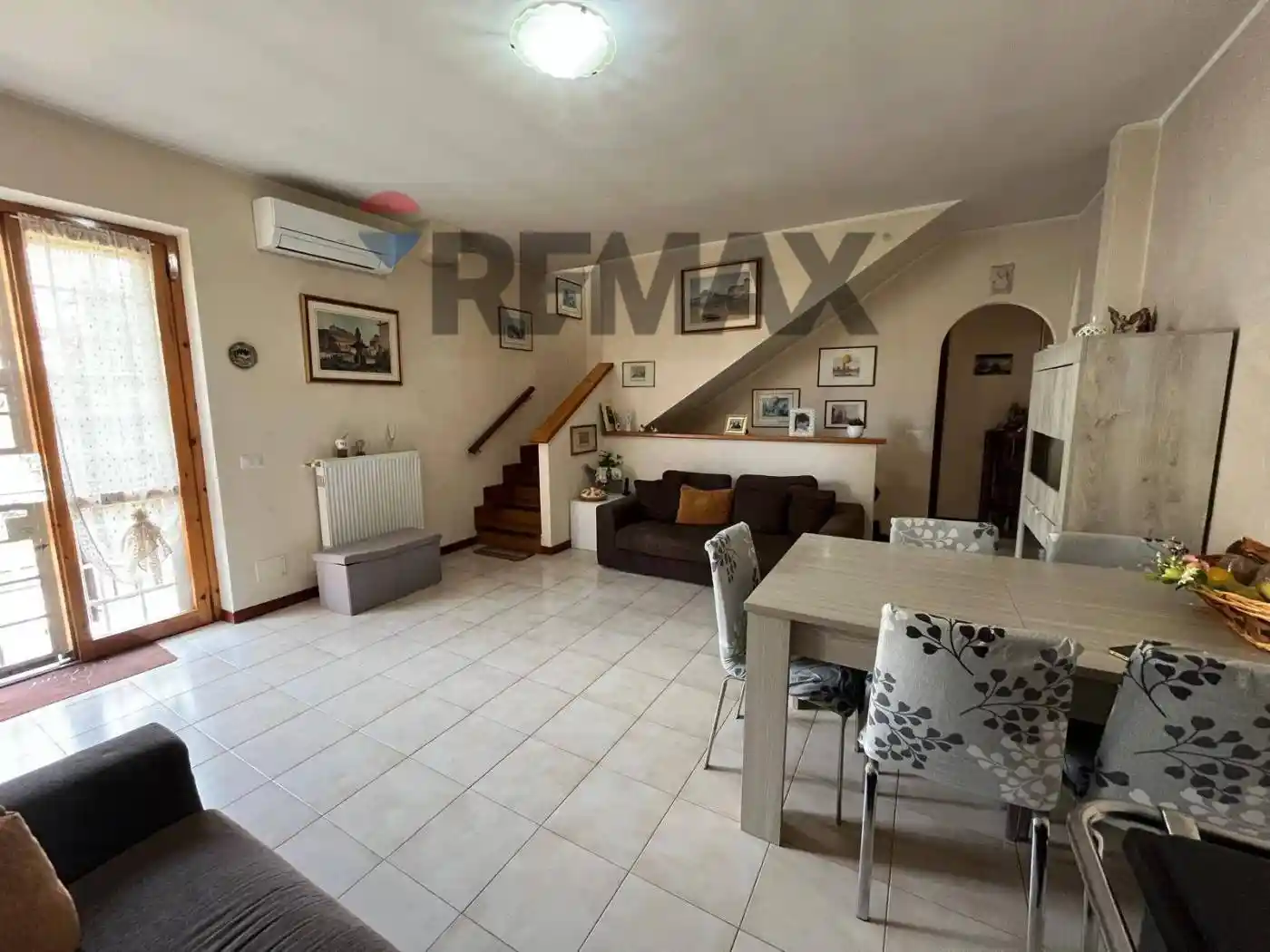 Villetta a schiera in vendita a Anguillara Sabazia