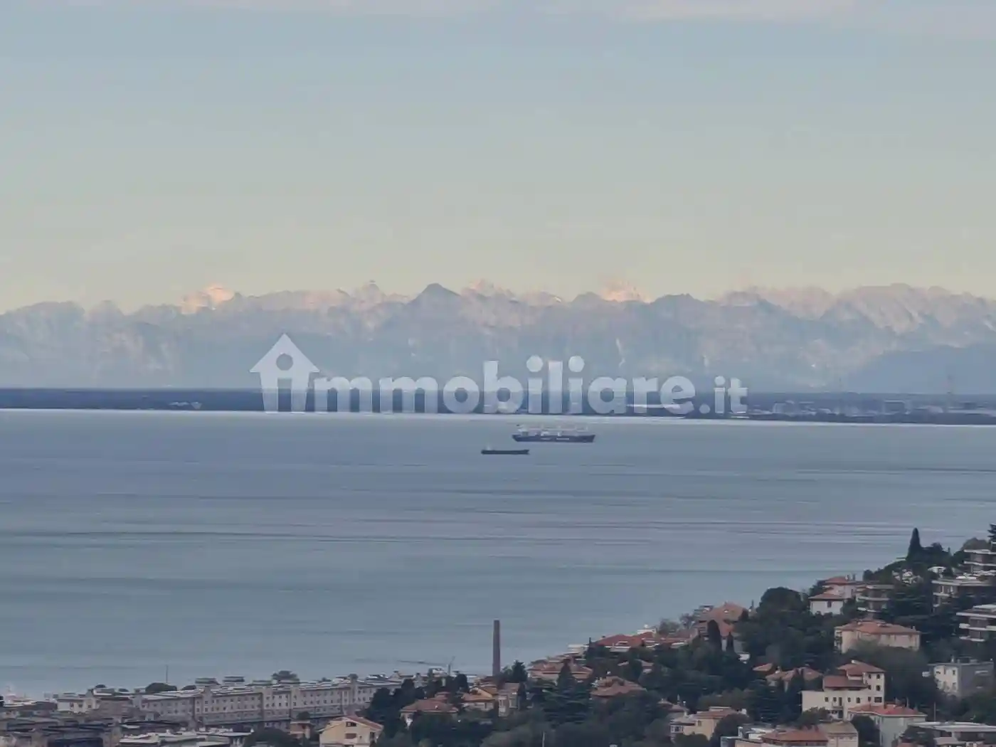 Appartamento in vendita a Trieste