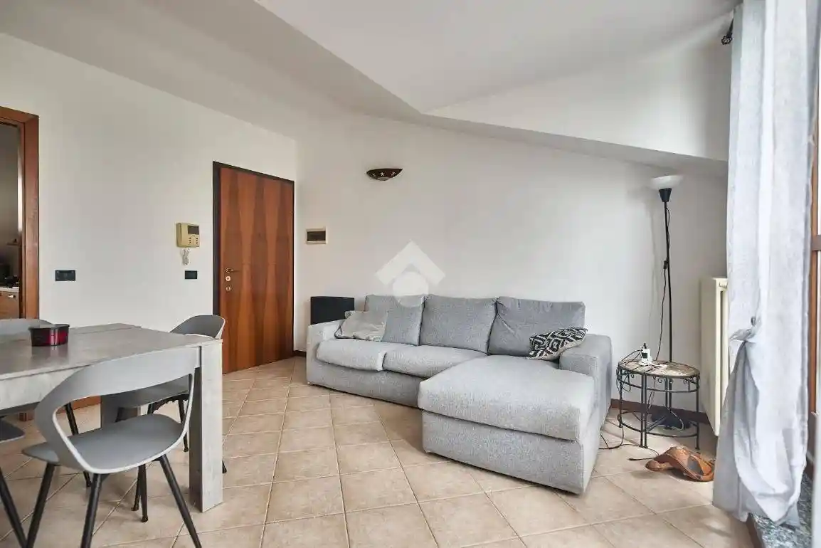 Appartamento in vendita a Merlino