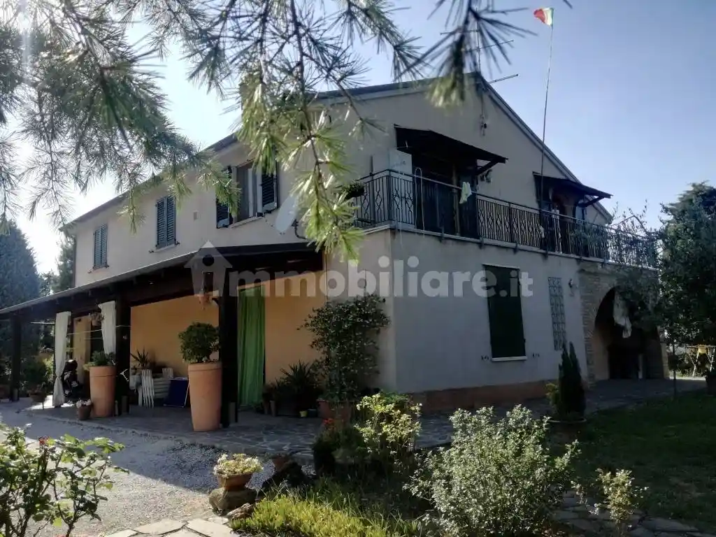 Villa in vendita a Pesaro