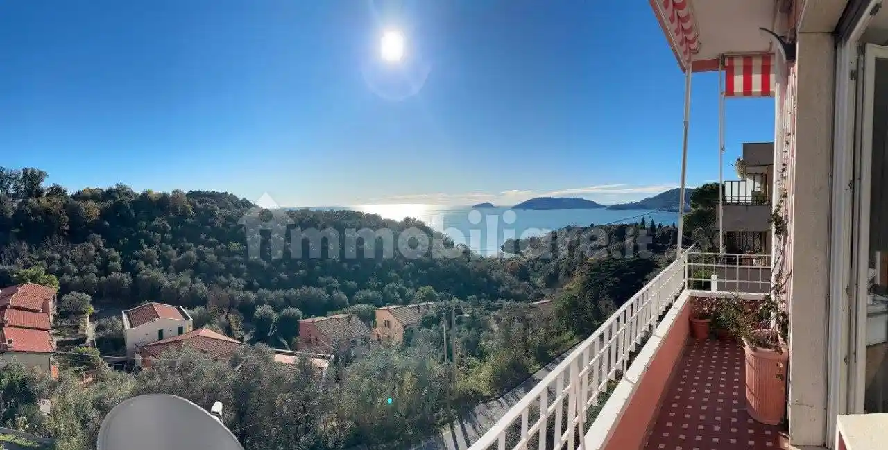 Appartamento in vendita a Lerici