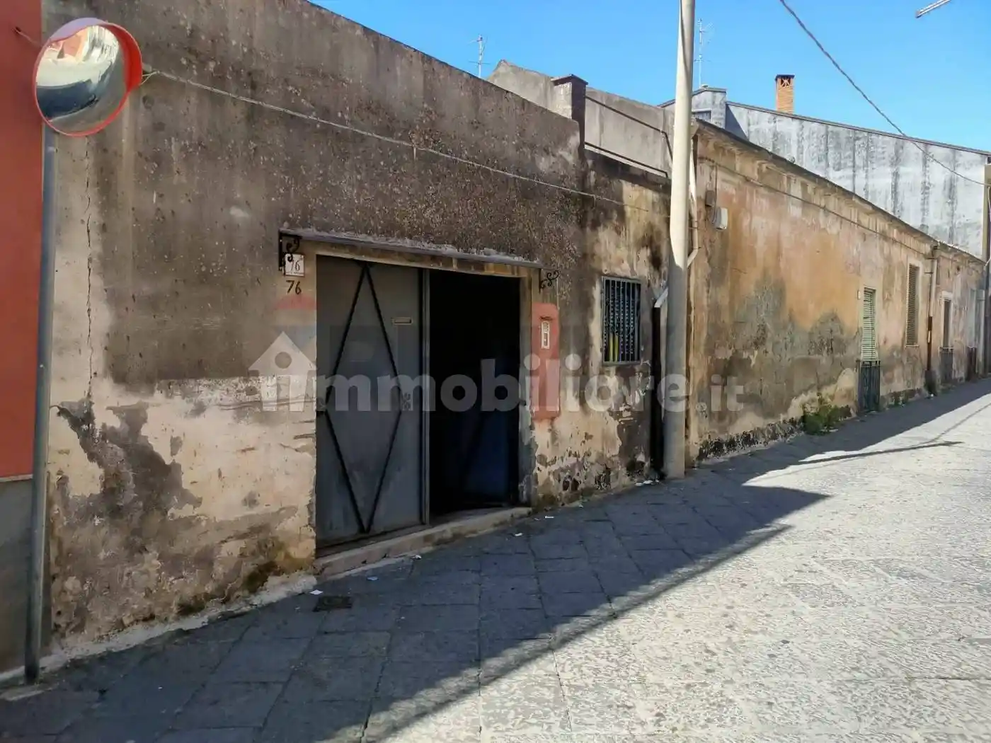 Casa indipendente in vendita a Aci Catena