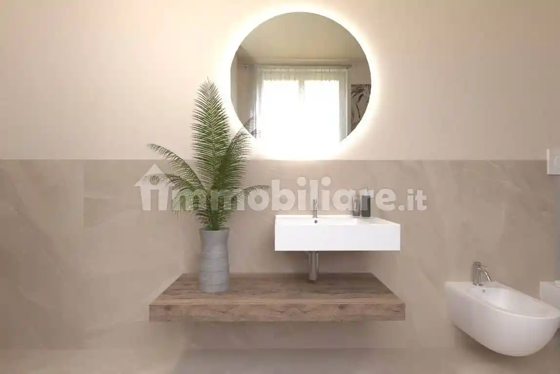 Appartamento in vendita a Piacenza