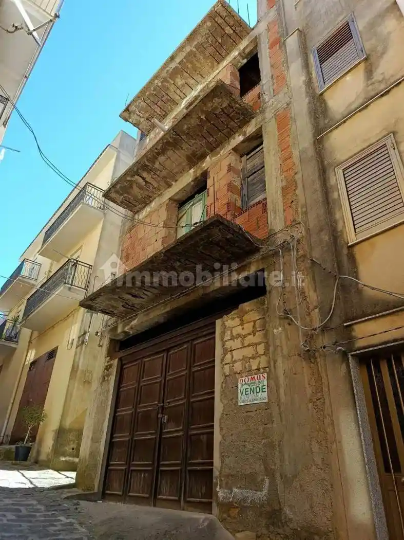 Casa indipendente in vendita a Naro
