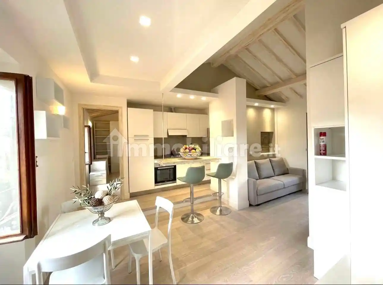 Appartamento in affitto a Fiesole